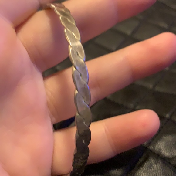 Vintage Sterling Silver 925 Twisted Flat Bangle Bracelet - Picture 8 of 8